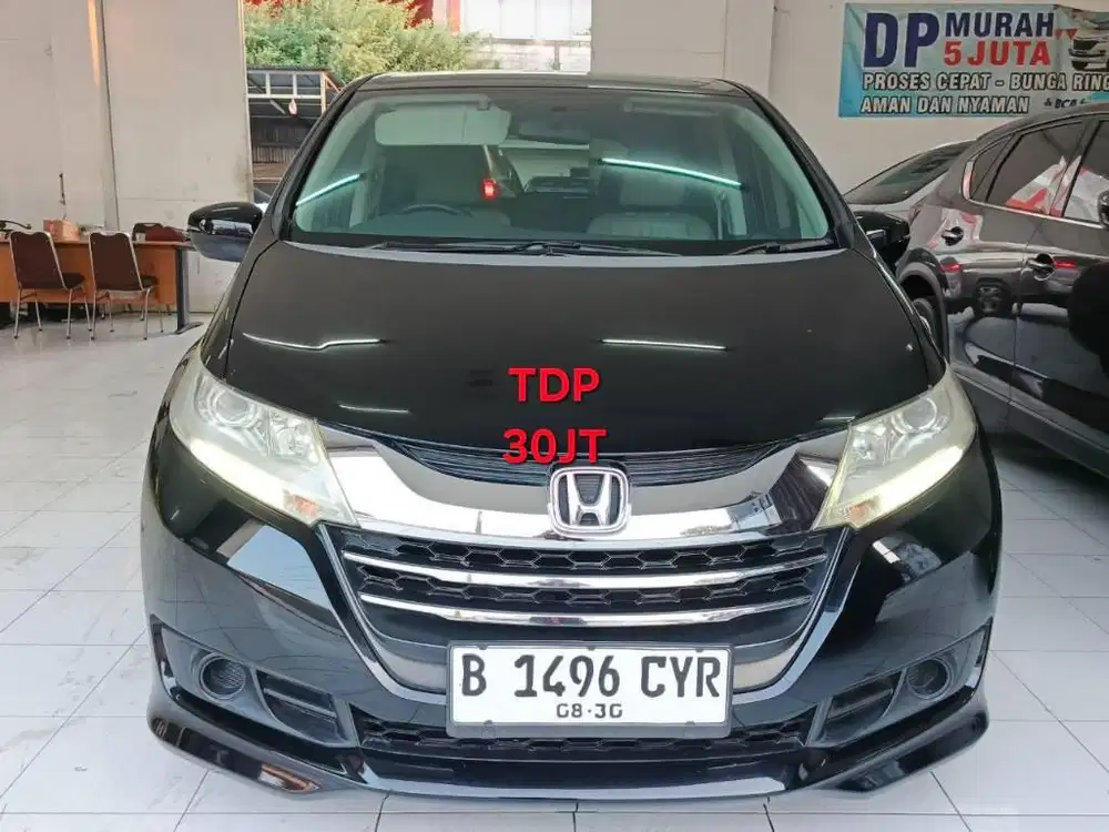 Honda Odyssey 2.4 Matic Tahun 2014 Kondisi Mulus Terawat Istimewa