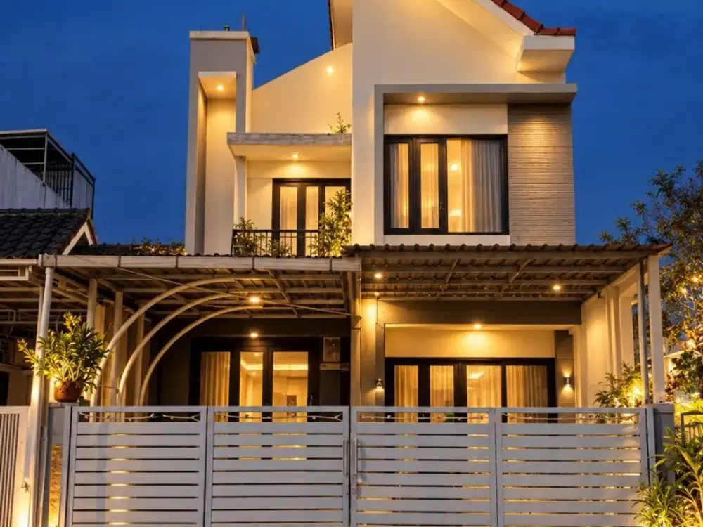DIJUAL Rumah Modern dan Cantik 2Lt Full Furnish Siap Huni Keamanan 24 Jam Lingkungan Nyaman Dekat Kawasan Suhat dan Kampus Ternama di Tasikmadu