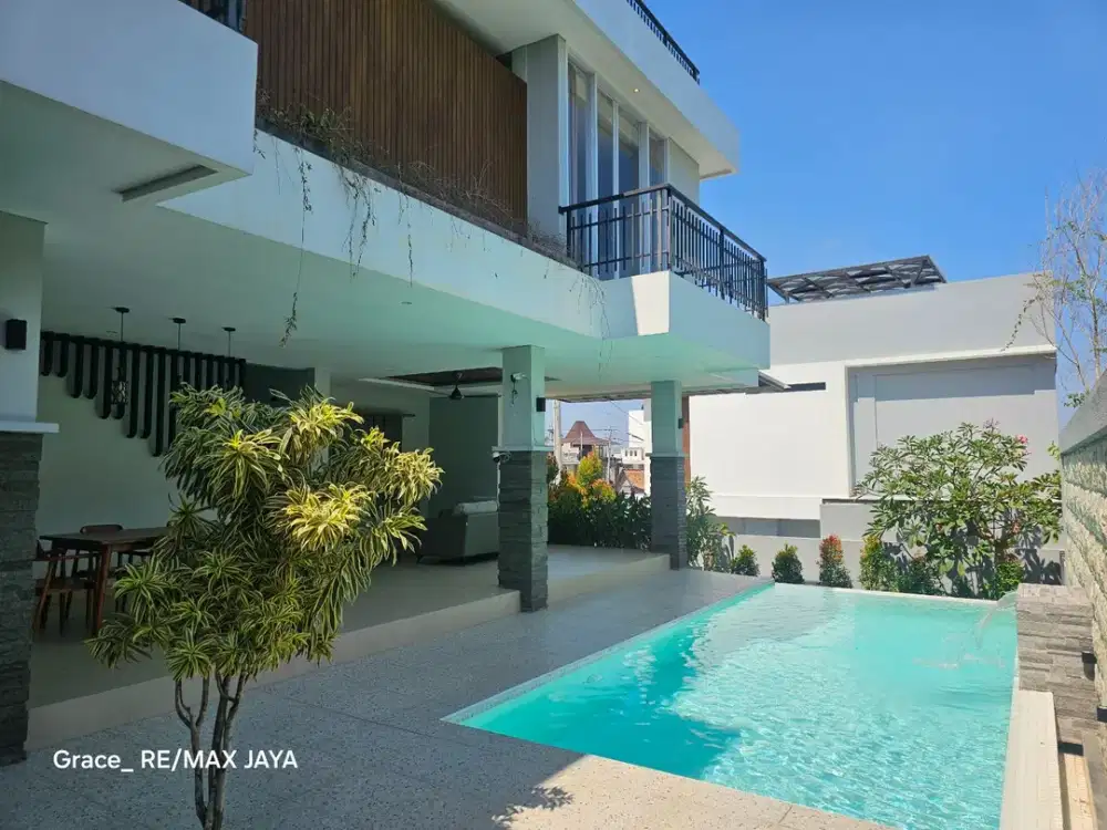 Villa Modern Baru dengan View Laut & Gwk Dijual di Ungasan