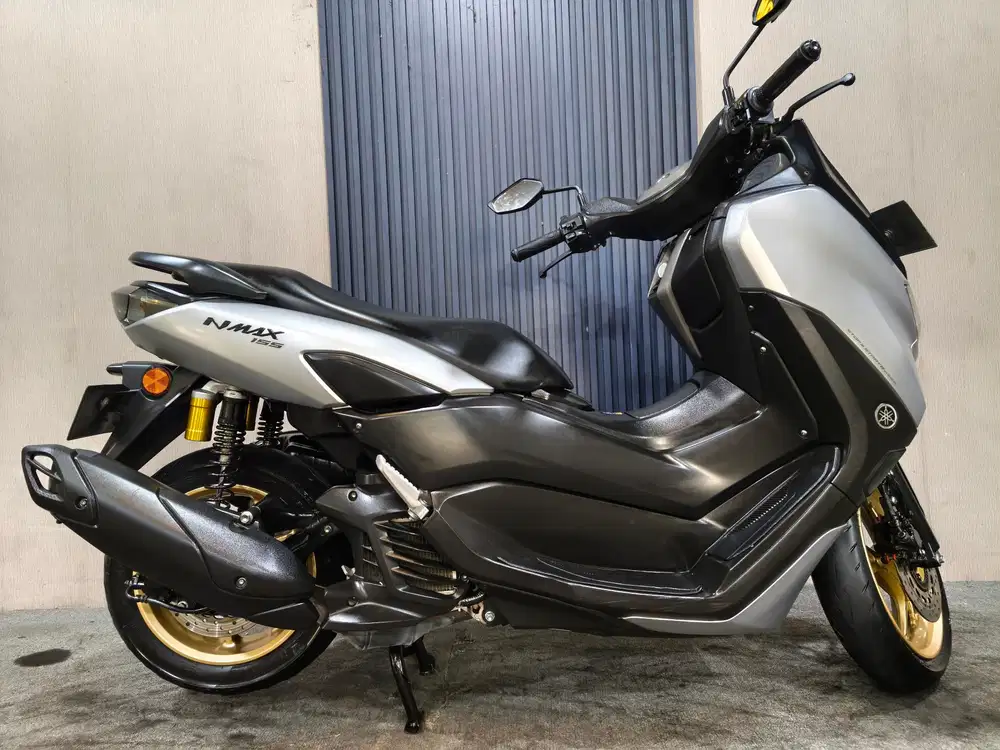 Nmax 155 VVA 2022 CONNECTED istimewa mulus terawat siap pakai...