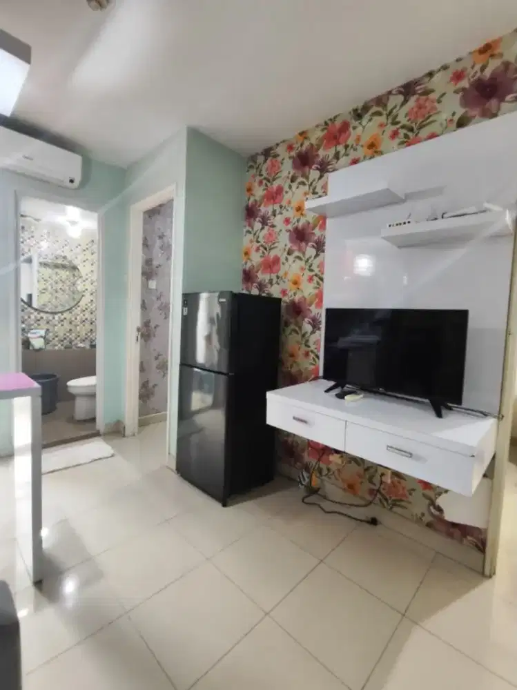 Di jual BU apartemen Bassura city atas mall type 2bedroom siap invest