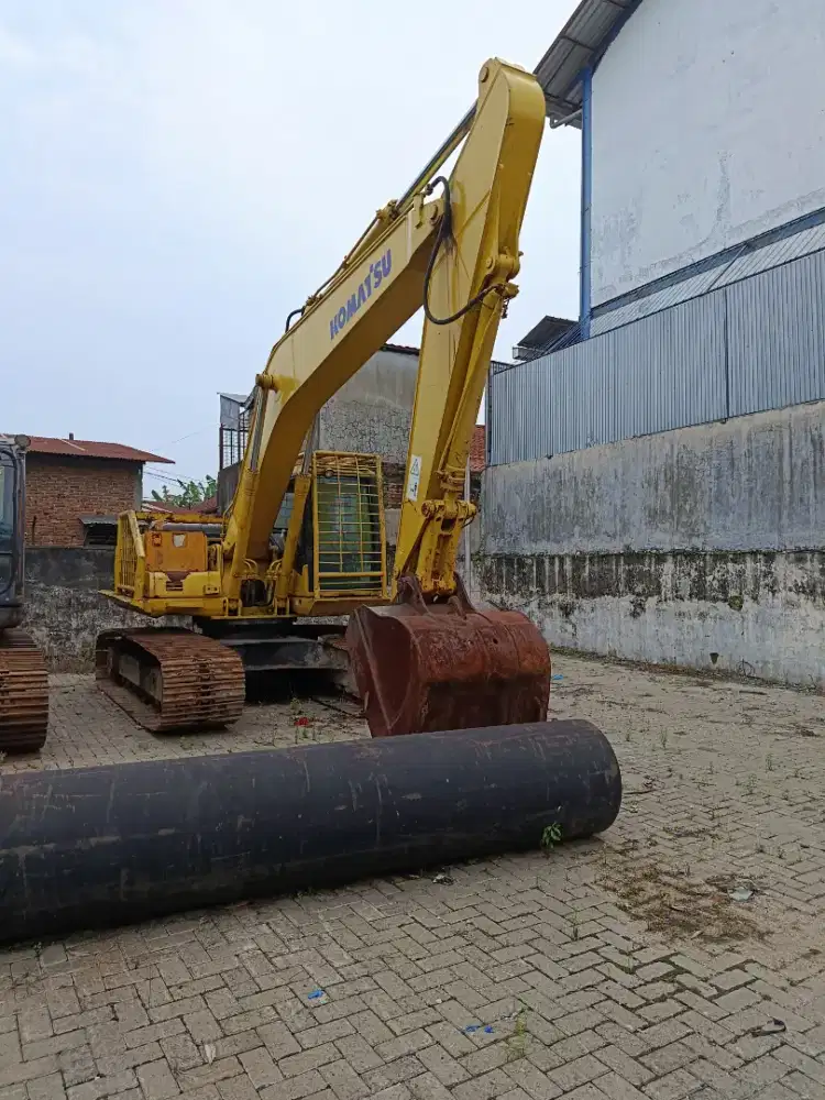 Alat Berat Excavator