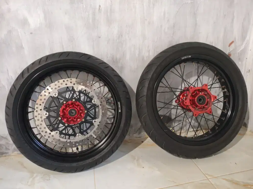 Paket velg set supermoto ring 17 merek Expedition