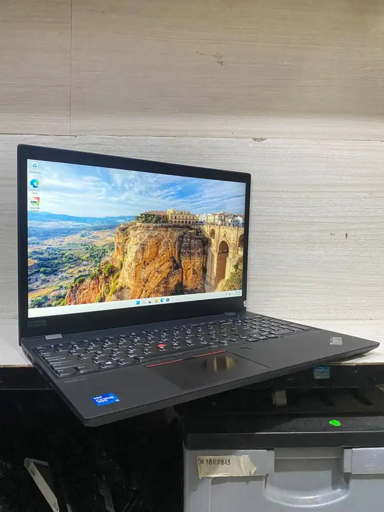 LENOVO Thinkpad T15 G2 i5 GEN 11 | RAM 8GB | SSD 256GB | 15inch FHD