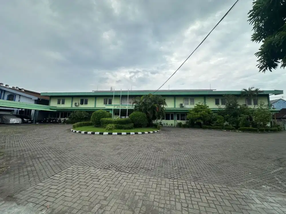 Murah, Pabrik Siap Pakai di Mayjend Sungkono, Gresik