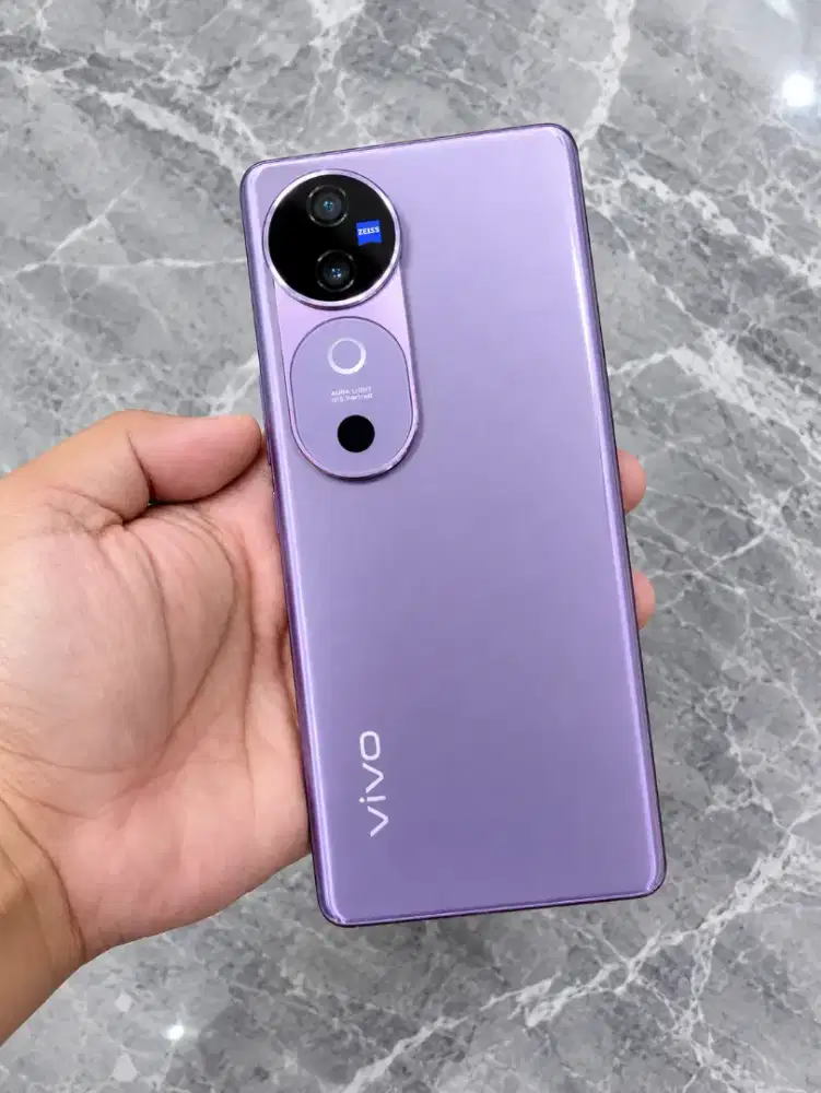 Vivo V40 5G ram 12/256 like new ex resmi