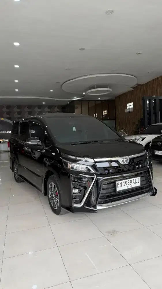 Voxy 2.0 Matic 2020 Km 40 RB an