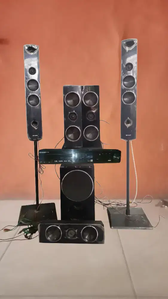 SHARP HOME THEATER