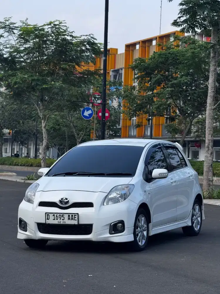 Toyota Yaris 2012 Bensin