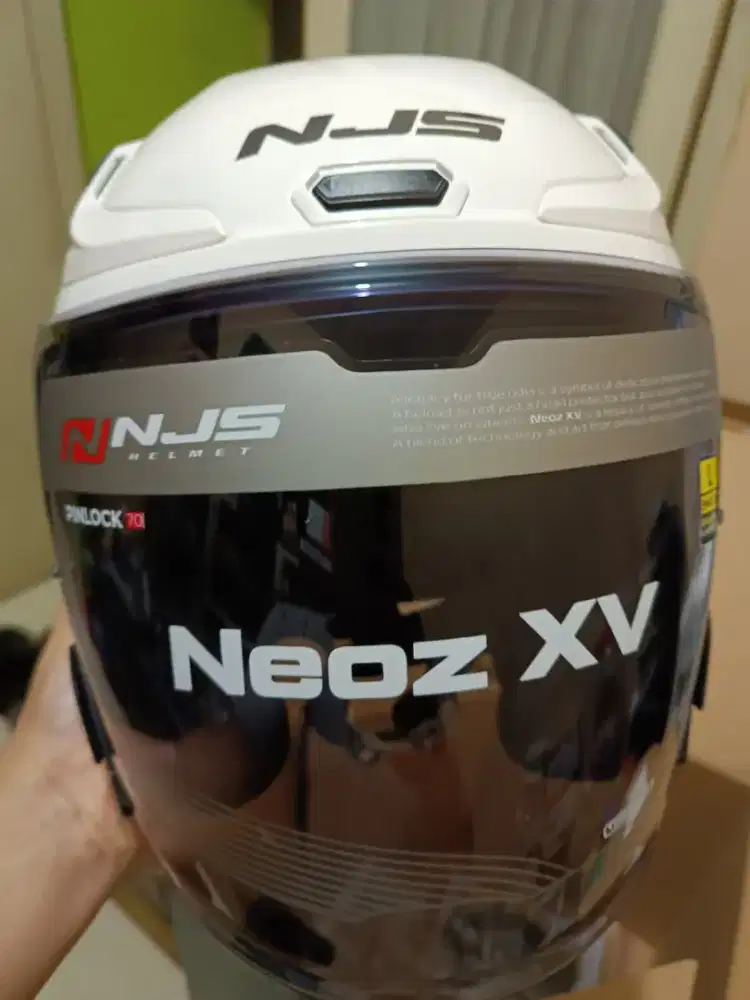 Helm NJS NEOZ XV Size L Single Visor Warna Putih Baru Mulus Harga Nett
