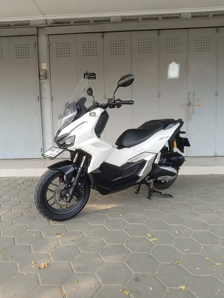 Honda ADV 160 CBS 2026 mulus seperti baru