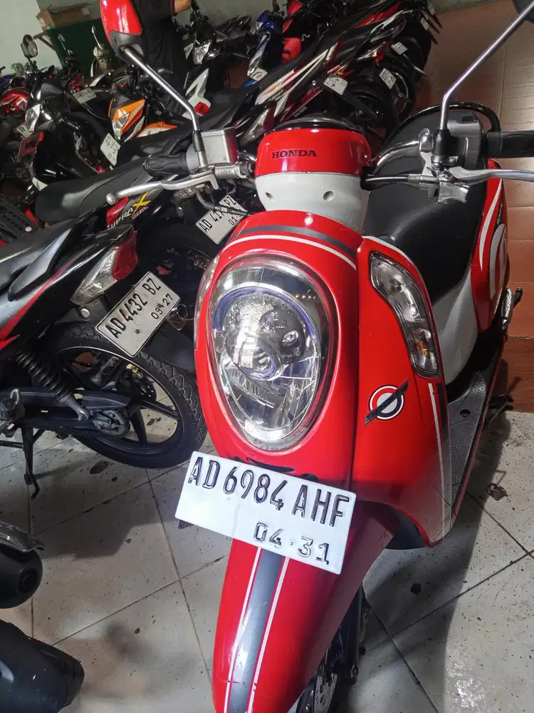 Honda scoopy fi 2016