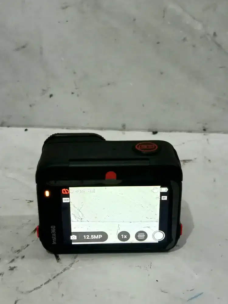 kamera insta 360 marc marqueez 93	 SECOND