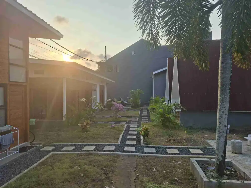 TANAH DIJUAL BONUS BANGUNAN Homestay di Jln. Utama Nuansa udayana Taman griya atas / Sebelah indomaret
