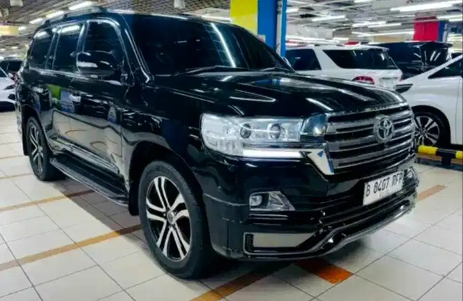 Land Cruiser VXR V8 Bensin Facelift 2021 Rawatan ATPM No PR Siap Pakai