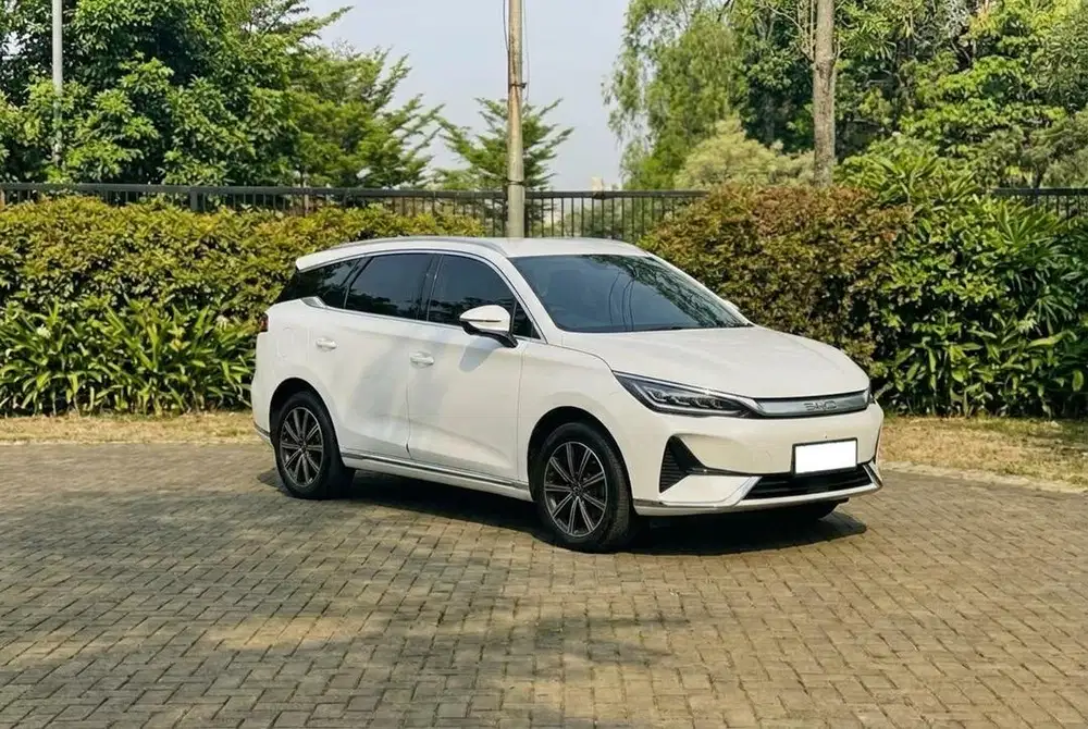[CASH] BYD M6 2025 Putih 7 Seater Keluarga EV 420 KM Jual Cepet