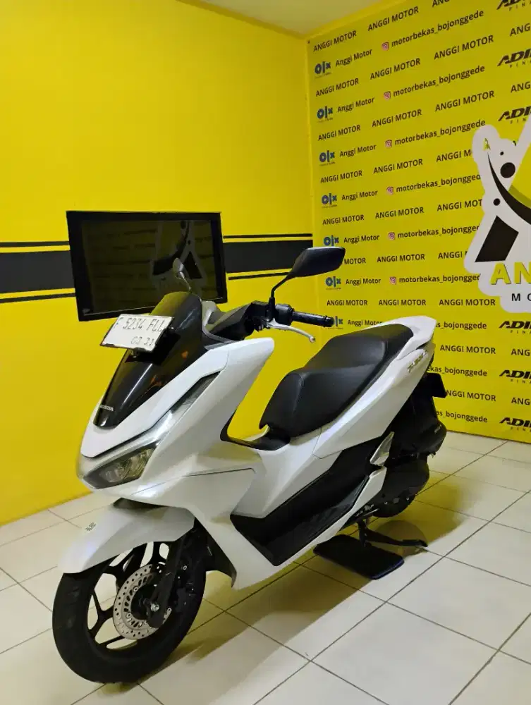 Honda pcx 160 cbs tahun 2026