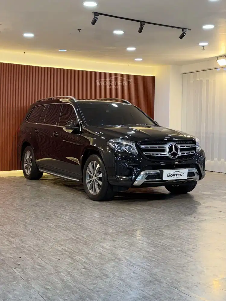 Mercedes Benz GLS 400 4Matic 2016 Odo 29 Ribu Record Antik Bergaransi