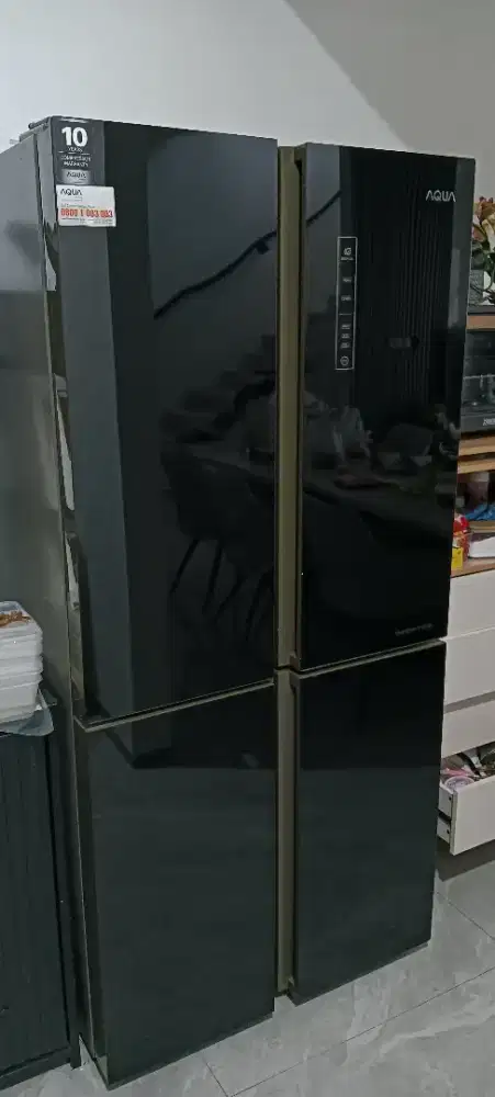 Dijual Kulkas AQUA 4 Pintu Hitam