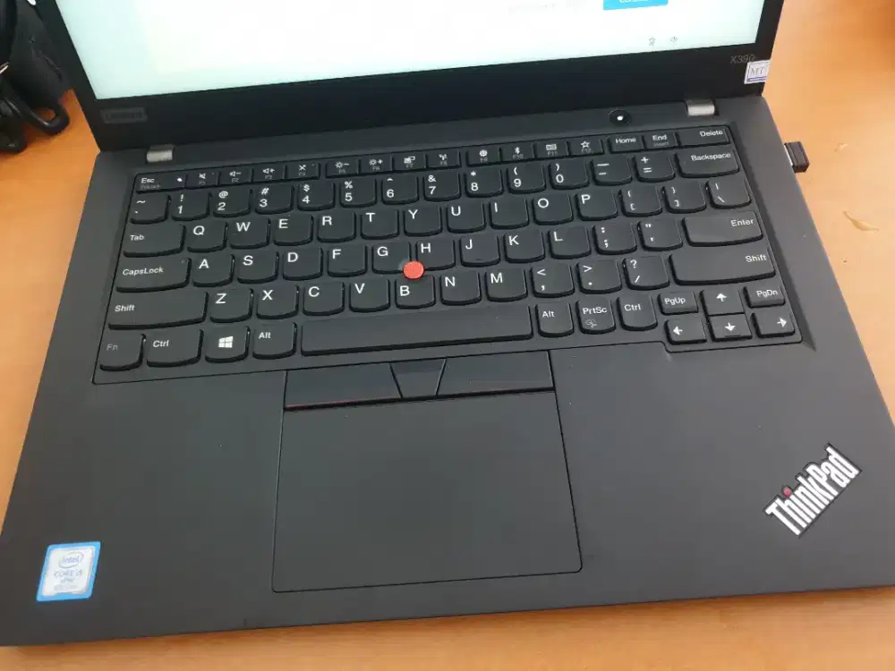 Lenovo thinkpad slim compact x390 i5  16/256