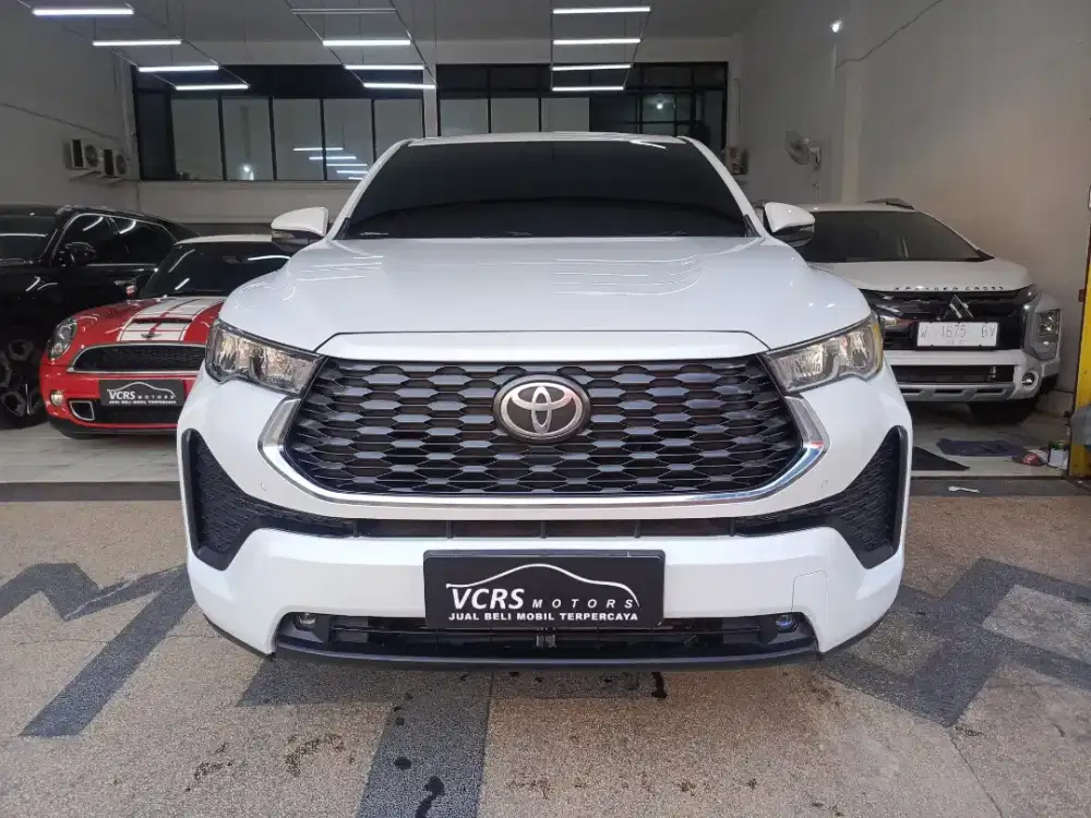 TOYOTA ZENIX V BENSIN 2022 MATIC KHUSUS YANG CARI KONDISI SUPER