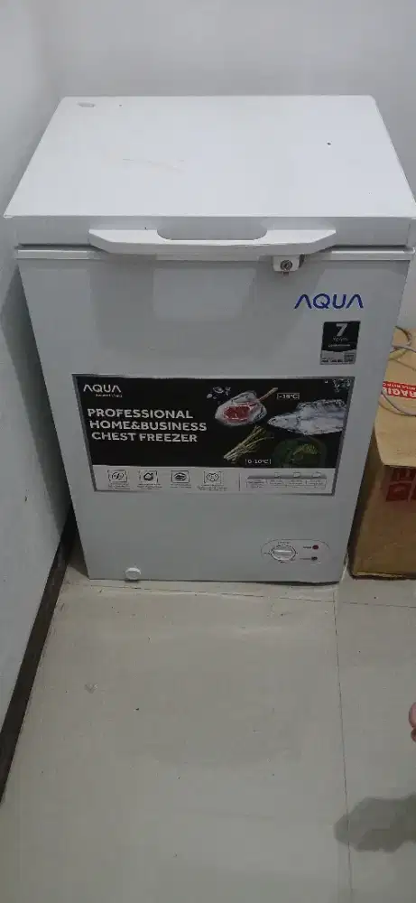 DIJUAL KULKAS FREEZER TERAWAT ORI 100%