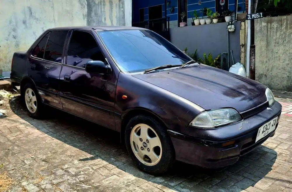 Suzuki Esteem 1996 Bensin