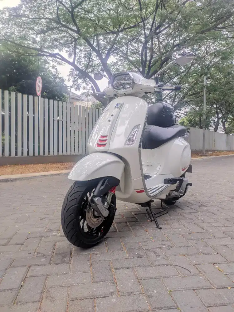 VESPA SPRINT 2023 I-GET ABS LOW KM