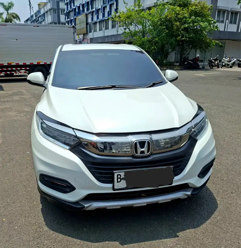 Honda HRV SE limited 2019 putih istimewa