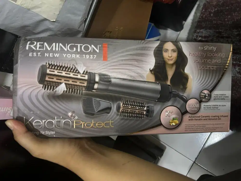 Blowdryer Remington Keratin