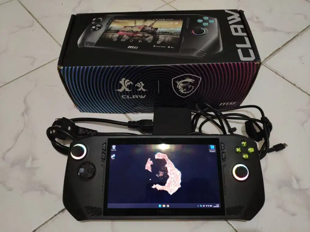 Handheld MSI Claw A1M Core Ultra 7 155H 16GB/512GB Arc Graphics