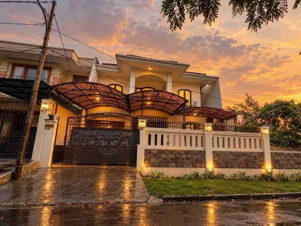 Rumah bagus 2 lantai demi furnised di taman alfa indah joglo