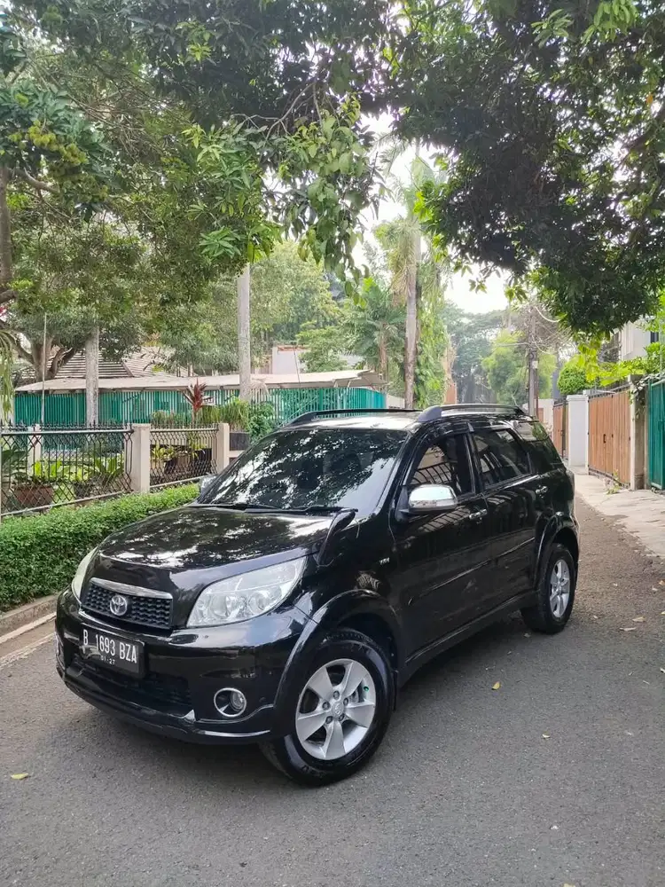 Jual Rush 2012 S at