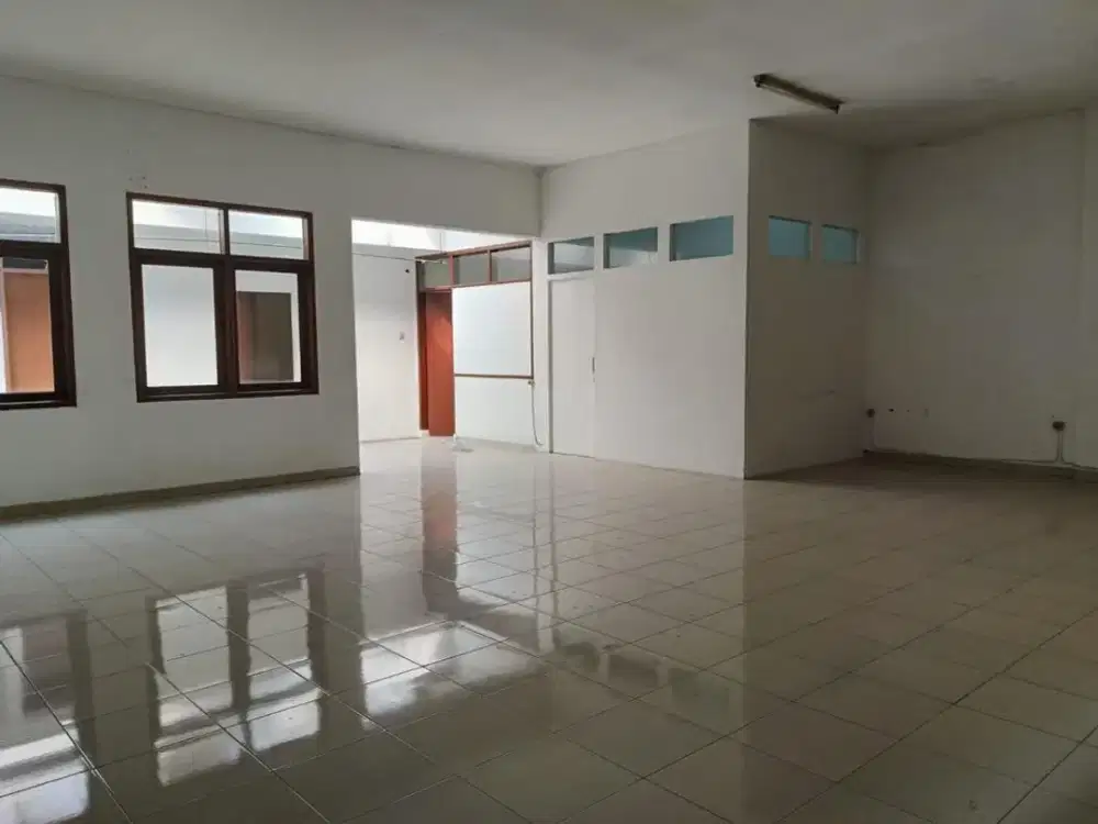 Dijual Rumah Siap Huni di Mega Raya Pasteur Kota Bandung