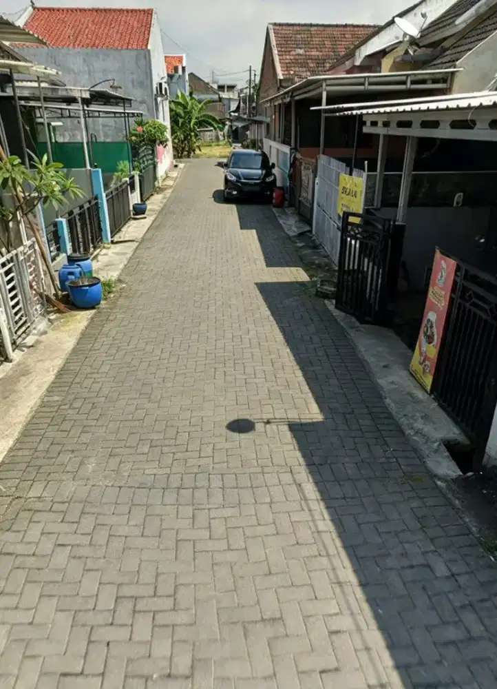 Dijual cepat rumah ready luas dan harga murah dekat AMNI di jl Palebon