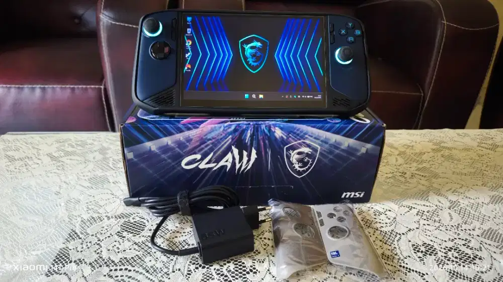 Jual MSI Claw 8AI+