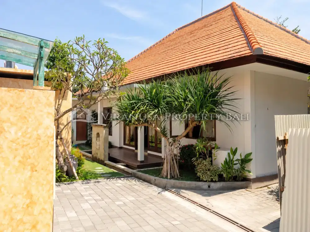 3-Bedroom Villa with Generous Land and Tropical Garden in Canggu