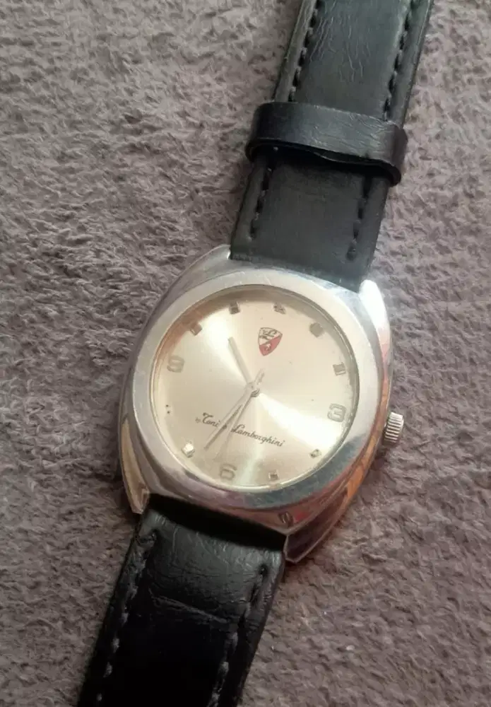 jam tangan antik Lambhorgini quartz