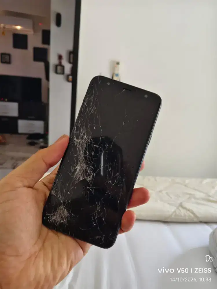 Samsung j4+ Layar Rusak Lengkap