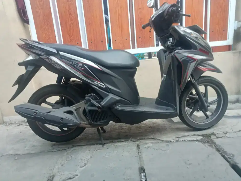 Honda vario 125 kzr 2014 B Depok surat lengkap