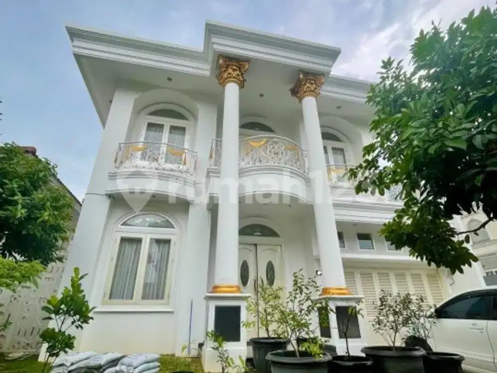 Rumah Cantik Siap Huni Taman Beverly Golf Lippo Village Karawaci
