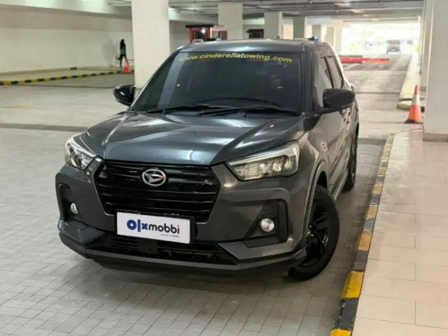 Daihatsu Rocky 1.2 X Bensin-AT 2023 Abu-Abu