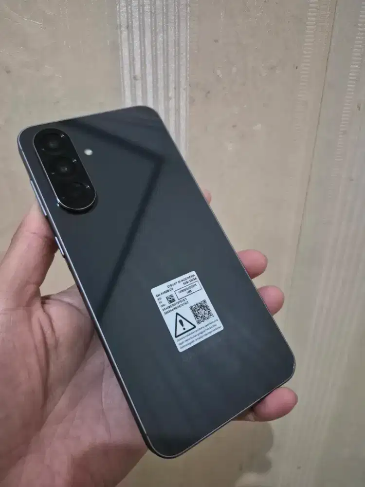 Samsung a56 8/256 Mulus