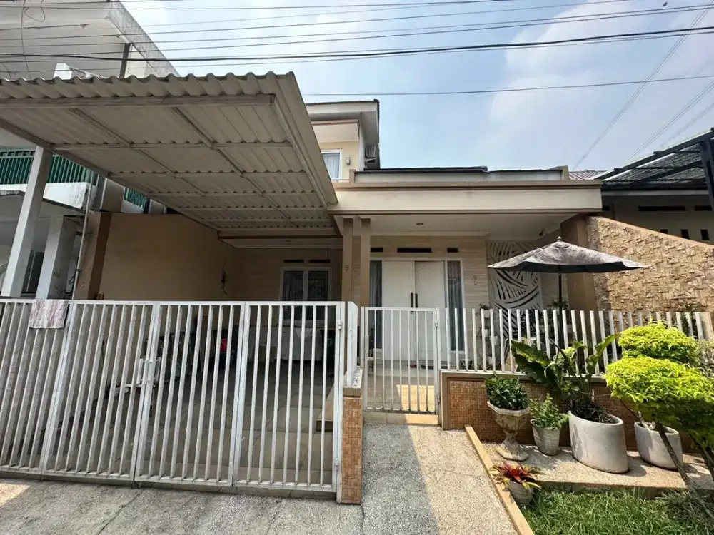 Rumah Nyaman Terawat dalam Komplek di Cinere, Harga Nego