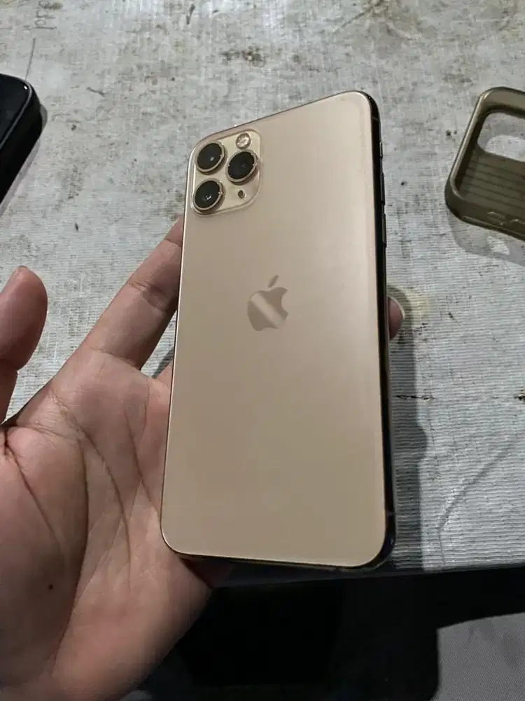 Ip 11 pro 256 bekas rasa baru