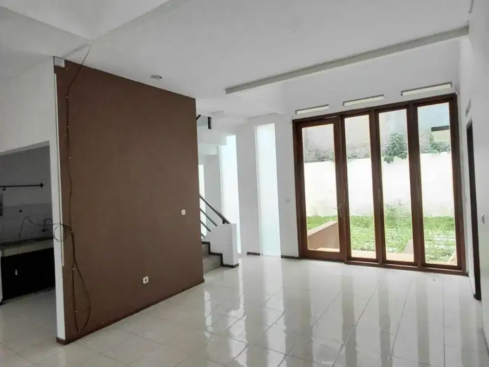Turun Harga Rumah Nyaman Terawat Siap Huni Bandung Utara Setiabudi Regency