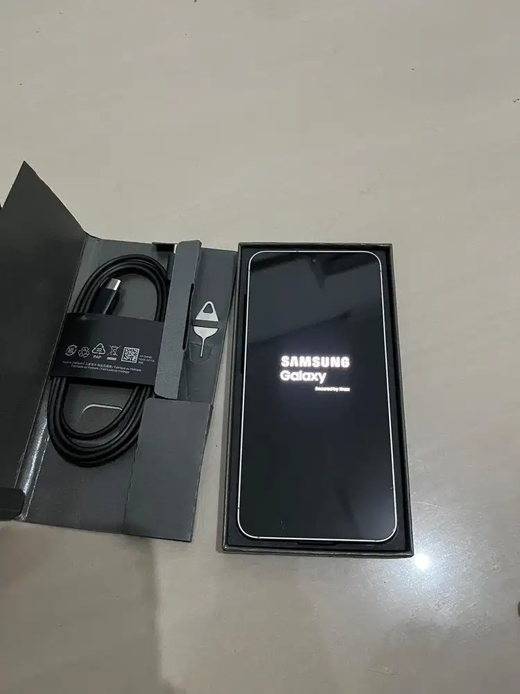 Samsung S25 16/256