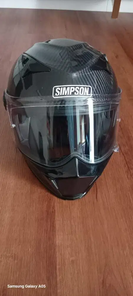 Helm simpson full carbon modular