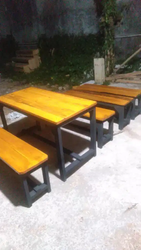 menjual meja dan kursi warkop