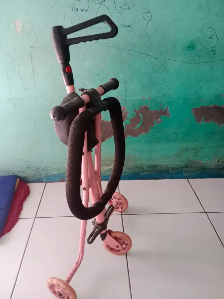 Dijual stroller roda tiga